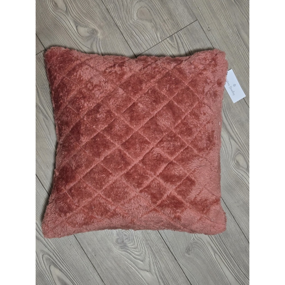 NWT Vera Bradley Throw Pillow Pink 18 X 18 Enchanted Mandala NEW